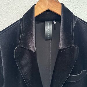 Norma Kamali tuxedo oversized  black velvet blazer jacket  M